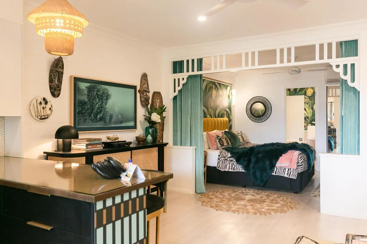 Nomad - Luxe Apartment Port Douglas